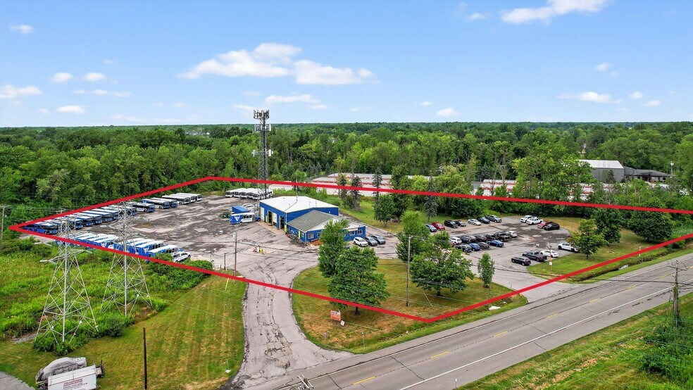 2700 Millersport Hwy, Getzville, NY à vendre - Photo principale – Image 1 sur 12