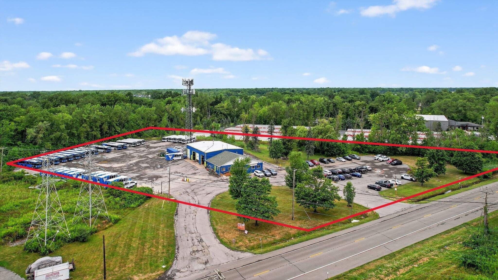 2700 Millersport Hwy, Getzville, NY à vendre Photo principale– Image 1 sur 13