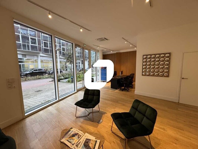 Bureau dans Montrouge à louer - Photo intérieure – Image 2 sur 13