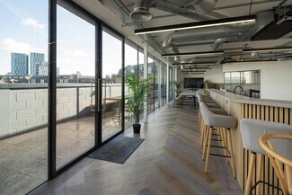 Plus de détails pour 10 York Way, Londres - Bureau à louer