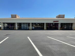 1700-1796 Carter Hill Rd, Montgomery, AL à louer Photo de l’immeuble– Image 1 sur 1