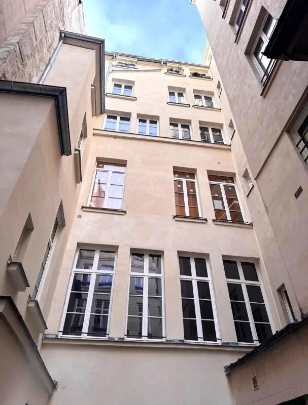 Bureau dans Paris à louer Photo de l’immeuble– Image 1 sur 7