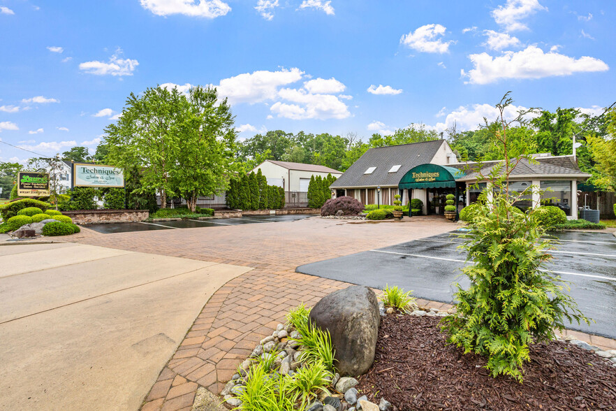 1852 Chews Landing Rd, Blackwood, NJ à vendre - Photo de l’immeuble – Image 2 sur 53