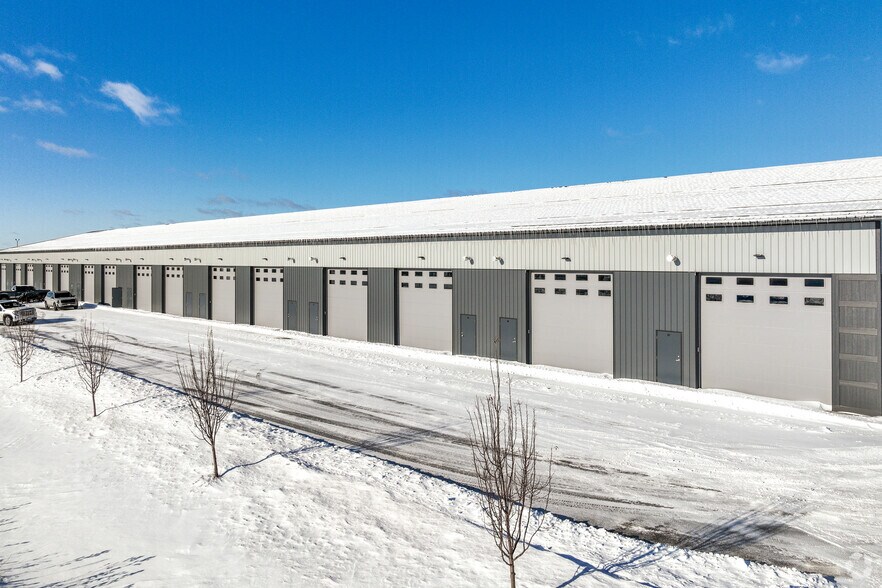 15196 Boulder Ct, Rosemount, MN à louer - Photo de l’immeuble – Image 2 sur 5
