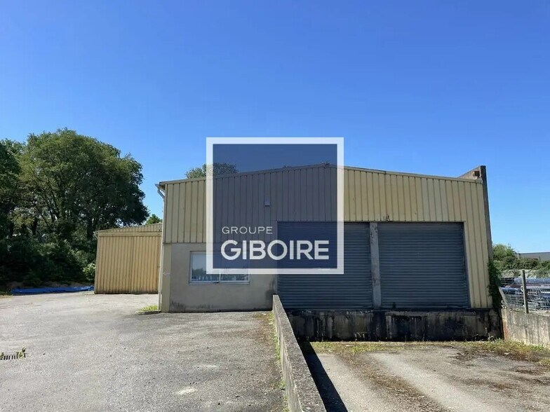 Industriel/Logistique dans Saint-Jacques-de-la-Lande à louer - Photo de l’immeuble – Image 1 sur 12