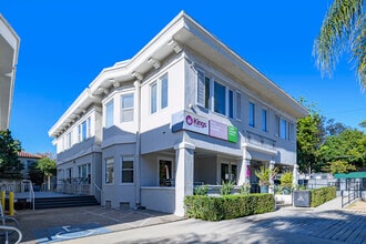 1551-1555 Cassil Pl, Los Angeles, CA à louer Photo intérieure– Image 2 sur 2