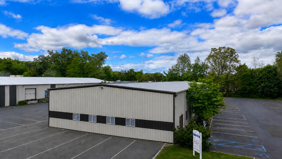 44-48 Woodland Ave, Rockaway, NJ à louer - Photo de l’immeuble – Image 2 sur 4