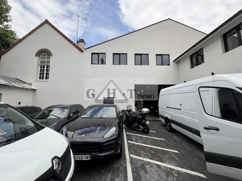 Industriel/Logistique dans Choisy-le-Roi à vendre - Photo de l’immeuble – Image 2 sur 12