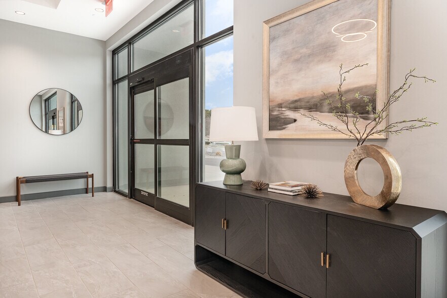 120 Banks Dr, Chapel Hill, NC à louer - Photo intérieure – Image 3 sur 8