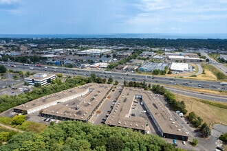 461 N Service Rd W, Oakville, ON - VUE AÉRIENNE  vue de carte - Image1