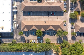 1035-1053 E Brandon Blvd, Brandon, FL - VUE AÉRIENNE  vue de carte - Image1