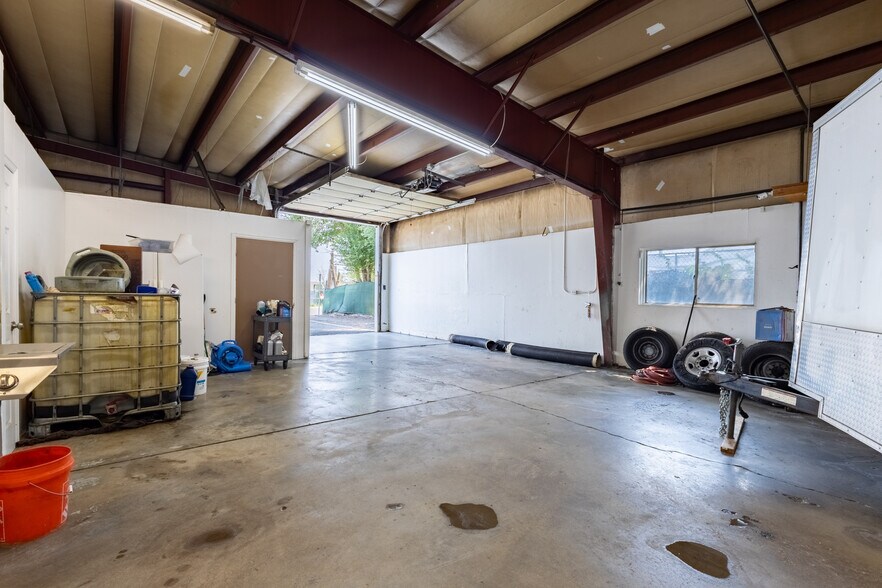 2350 W Bates Ave, Englewood, CO à louer - Photo de l’immeuble – Image 2 sur 44