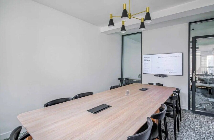 29 Rue De Choiseul, Paris à louer - Photo de l’immeuble – Image 3 sur 6