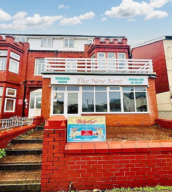 12 Knowle Av, Blackpool à vendre Photo principale– Image 1 sur 13