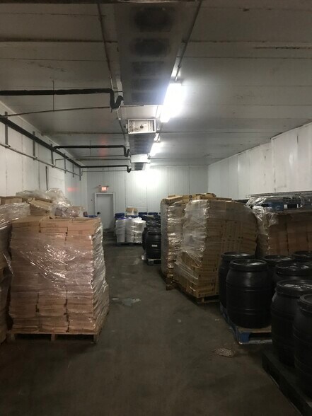 9-14 Arlington Ave, Kearny, NJ à louer - Photo intérieure – Image 3 sur 8