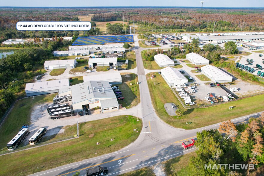 8420 Epicenter Blvd, Lakeland, FL à vendre - Photo de l’immeuble – Image 2 sur 6