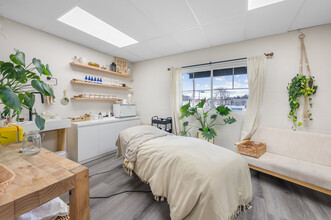 104-108 W 31st St, Garden City, ID à louer Photo de l’immeuble– Image 1 sur 2