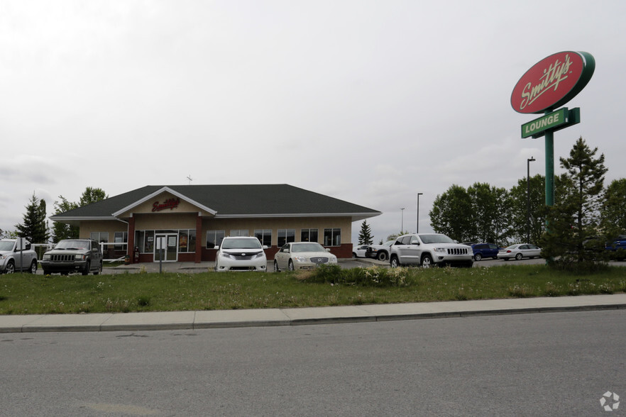 1515 13th Ave SE, High River, AB à vendre - Photo de l’immeuble – Image 2 sur 9