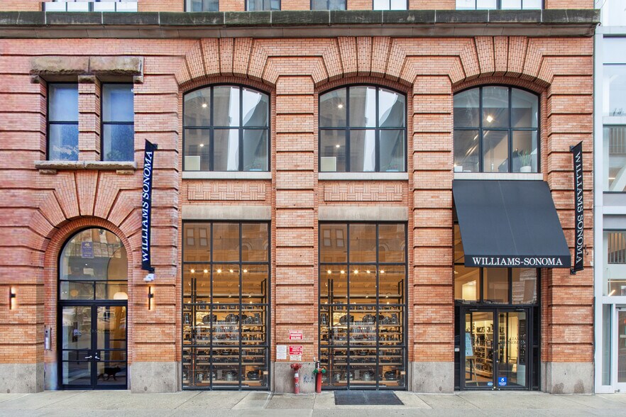 106-110 Seventh Ave, New York, NY à vendre - Photo de l’immeuble – Image 1 sur 5