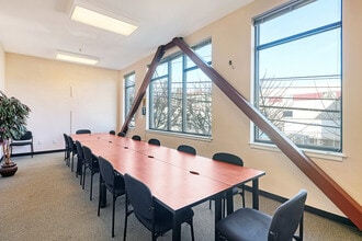 1225 S Weller St, Seattle, WA à louer Photo intérieure– Image 2 sur 6