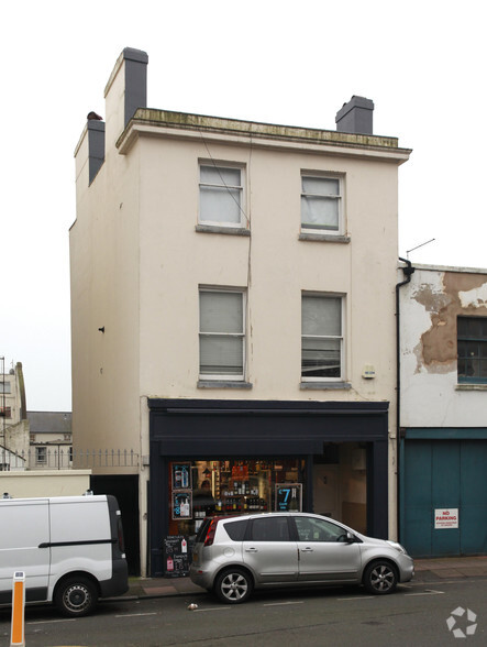 61 St Georges Rd, Brighton à louer - Photo principale – Image 1 sur 2
