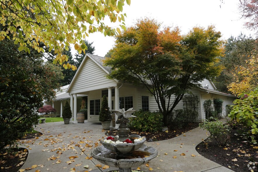 3009 SE Chestnut St, Portland, OR à louer - Photo de l’immeuble – Image 1 sur 10