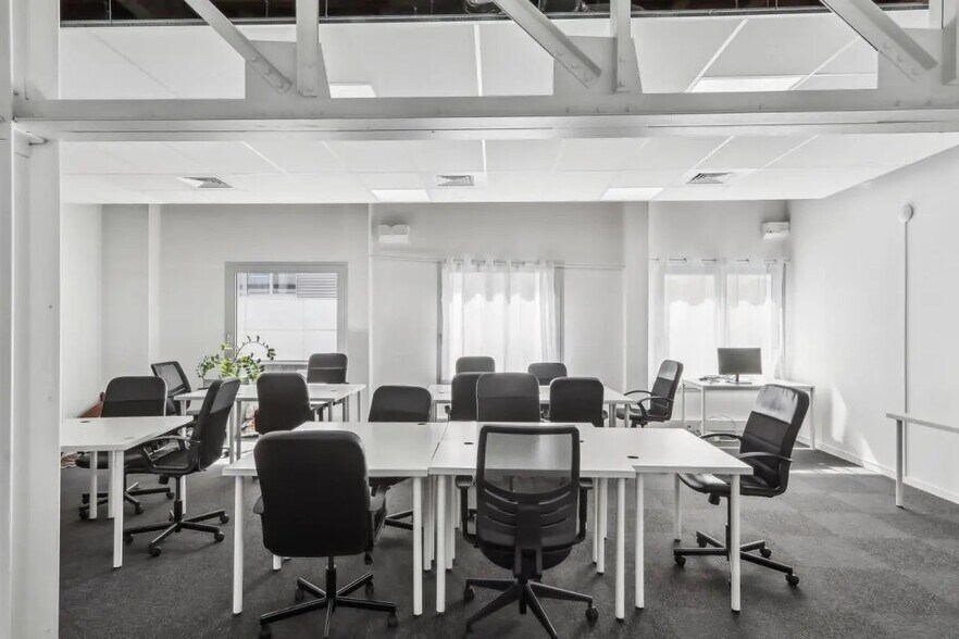 Bureau dans Nantes à louer - Photo de l’immeuble – Image 3 sur 10