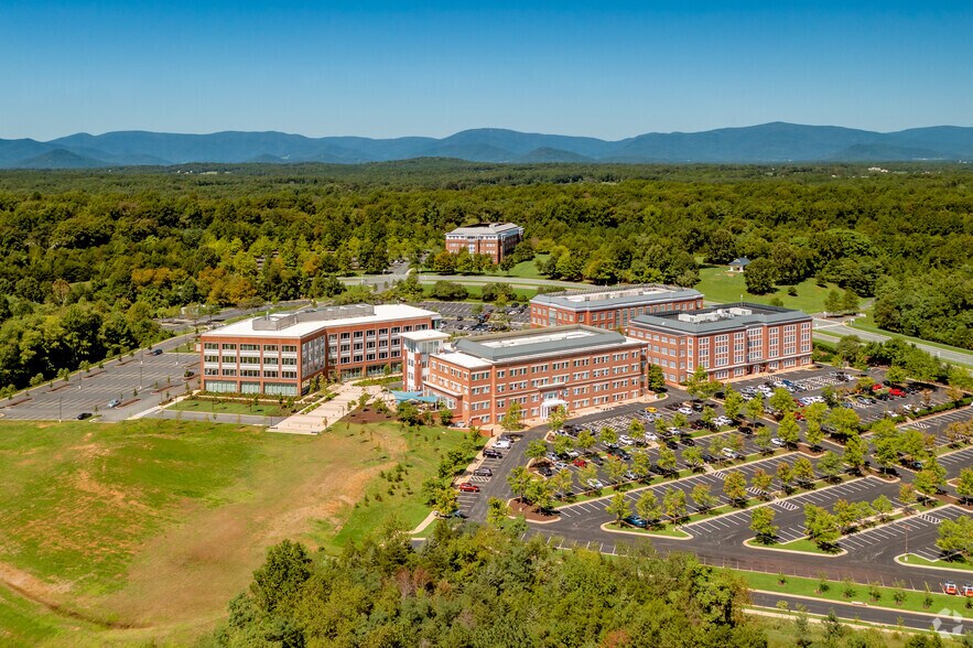 1000 Research Park Blvd, Charlottesville, VA à louer - Photo de l’immeuble – Image 2 sur 19