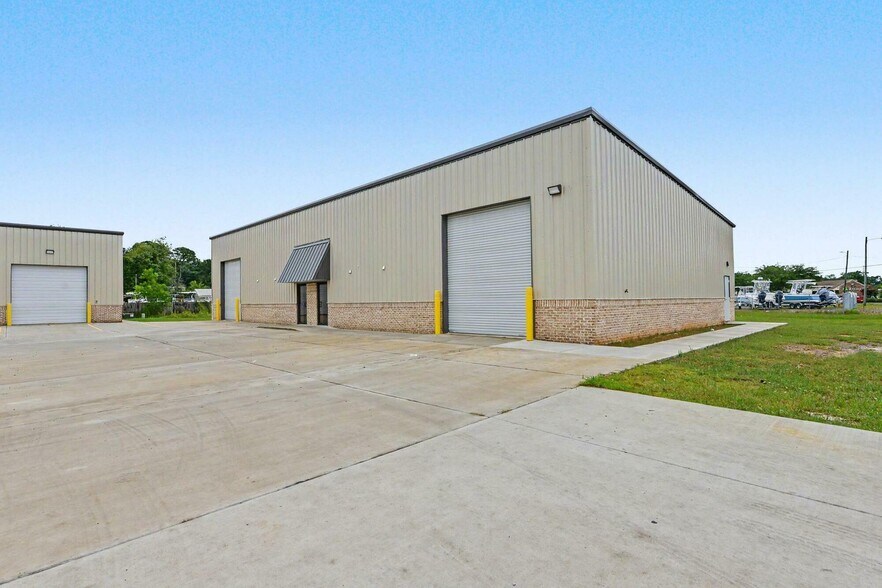 3291 Warrior Dr, D'Iberville, MS à louer - Photo de l’immeuble – Image 3 sur 38