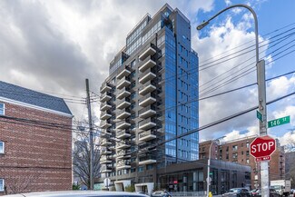 Plus de détails pour 35-08 146th St, Flushing, NY - Logement à vendre