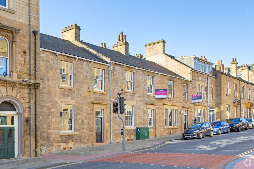 25-31 Regent St, Barnsley à louer - Photo principale – Image 1 sur 20