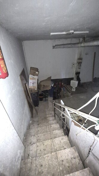 Immeuble residentiel dans Alcalá de Henares, Madrid à vendre - Photo de l’immeuble – Image 3 sur 4