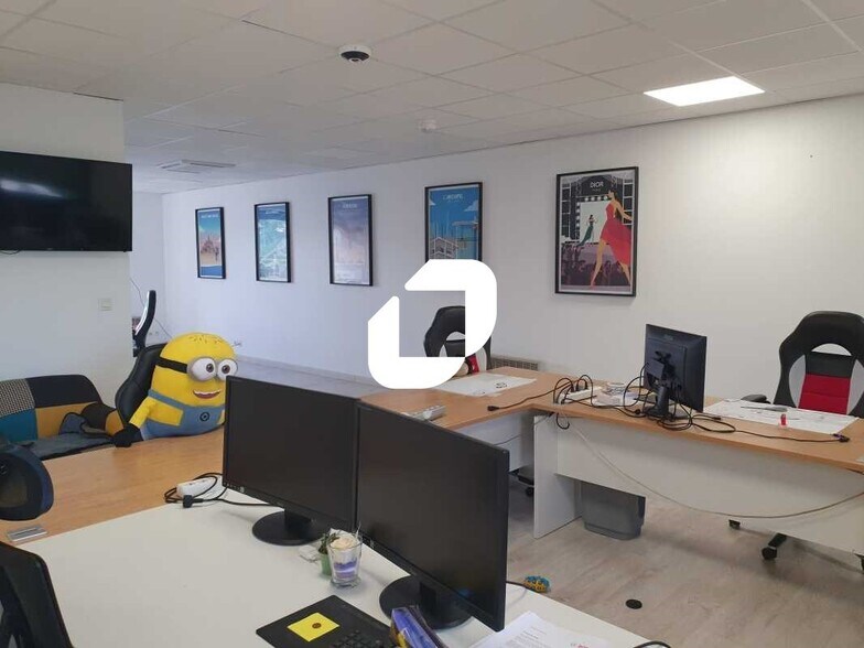 Bureau dans Orgeval à louer - Photo intérieure – Image 3 sur 7
