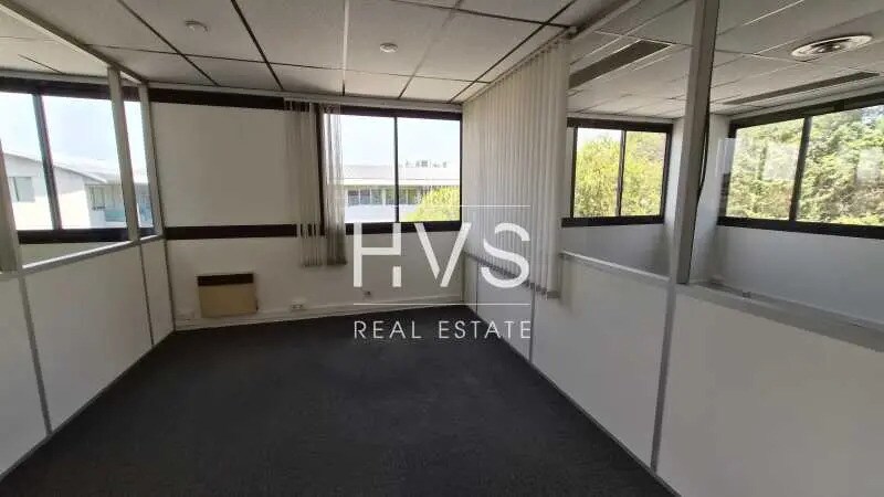 Bureau dans Aix-en-Provence à louer - Photo de l’immeuble – Image 3 sur 5