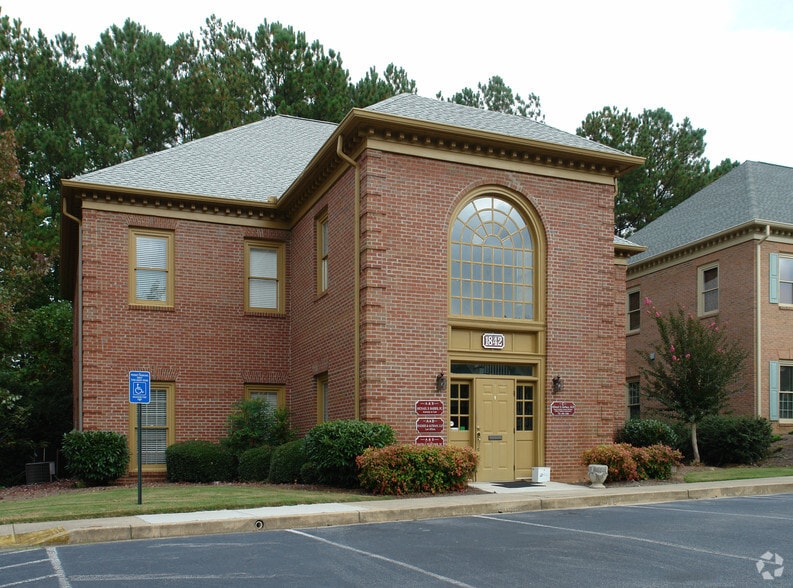 1842 Independence Sq, Dunwoody, GA à louer - Photo principale – Image 1 sur 4