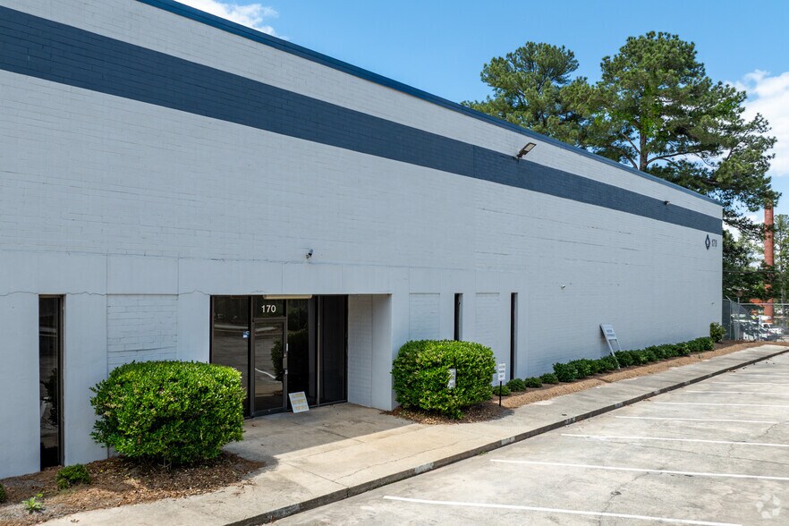 170 Selig Dr SW, Atlanta, GA à louer - Photo de l’immeuble – Image 2 sur 19