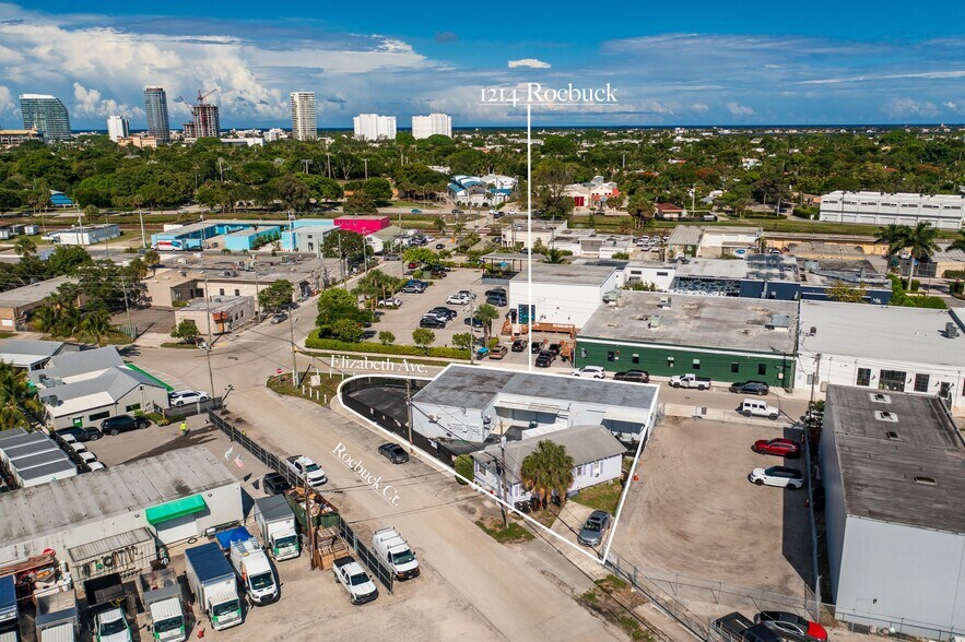 1214 Roebuck Ct, West Palm Beach, FL à vendre - Aérien – Image 2 sur 11