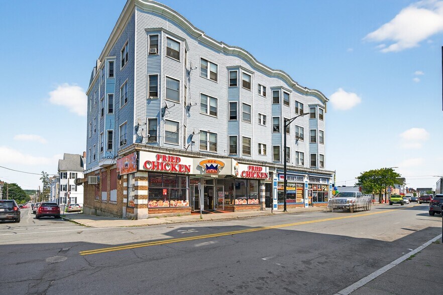 1566-1570 Acushnet Ave, New Bedford, MA à vendre - Photo de l’immeuble – Image 2 sur 5