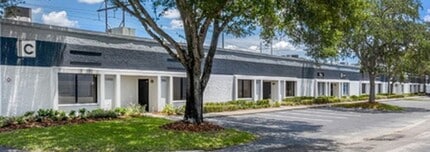 13300 McCormick Dr, Tampa, FL à louer Photo de l’immeuble– Image 1 sur 1