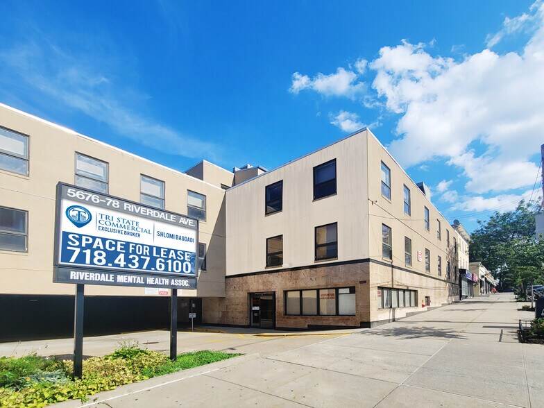 5676-5678 Riverdale Ave, Bronx, NY à louer - Photo de l’immeuble – Image 2 sur 22