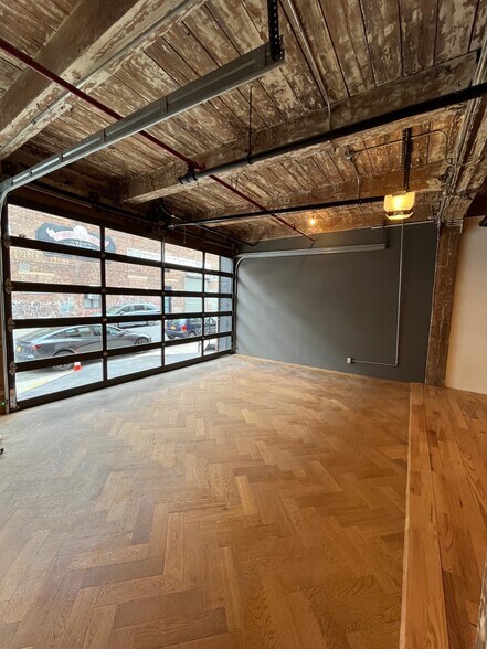36 Waverly Ave, Brooklyn, NY à louer - Photo de l’immeuble – Image 2 sur 20