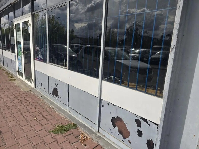 Local d’activités dans Mérignac à louer - Photo de l’immeuble – Image 2 sur 2