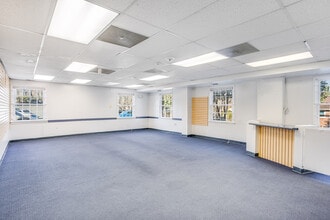 4701 Randolph Rd, Rockville, MD à louer Photo intérieure– Image 1 sur 10