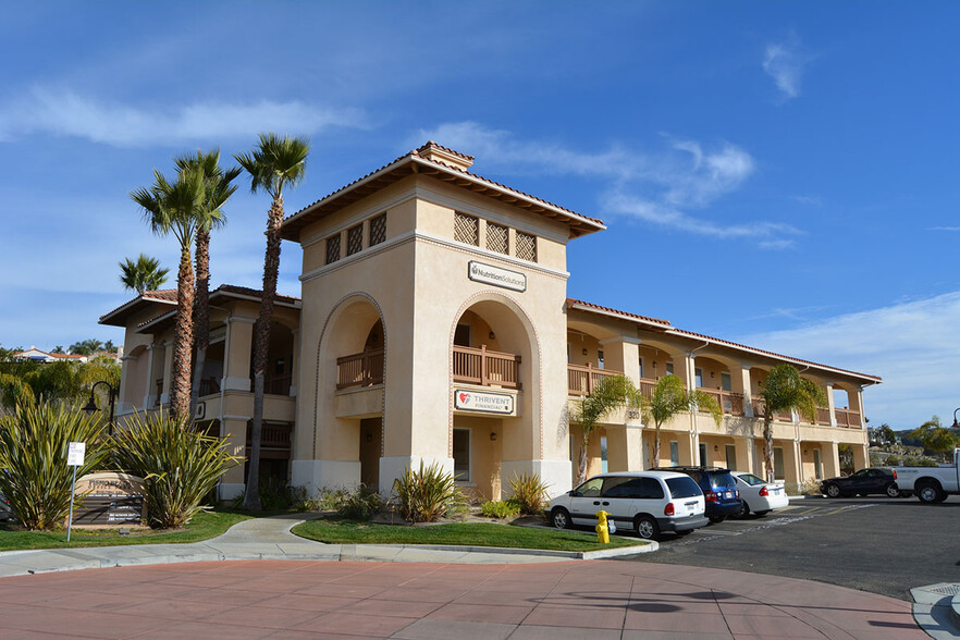 300 James Way, Pismo Beach, CA à louer - Photo de l’immeuble – Image 2 sur 3