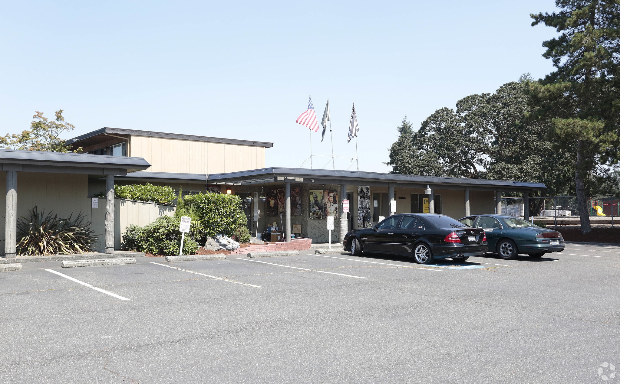 7905-7923 Steilacoom Blvd SW, Lakewood, WA à louer Photo de l’immeuble– Image 1 sur 3