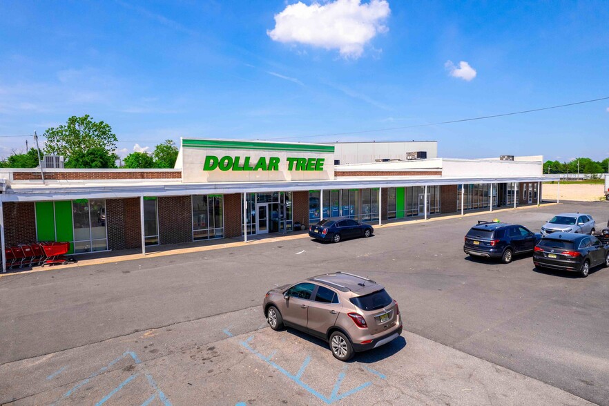 1047 Broad St, Paulsboro, NJ à louer - Photo de l’immeuble – Image 2 sur 11