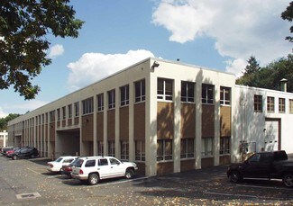 Plus de détails pour 7 Fir Ct, Oakland, NJ - Bureau à louer