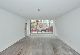 2757 Fulton St, Brooklyn, NY à louer Photo intérieure– Image 1 sur 7