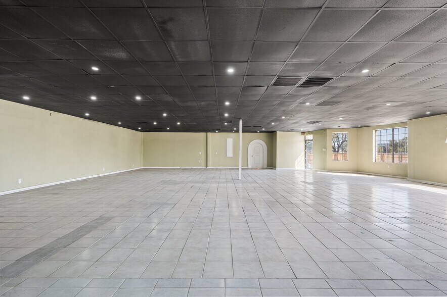 1710 Highway 6, Houston, TX à louer - Photo intérieure – Image 3 sur 18