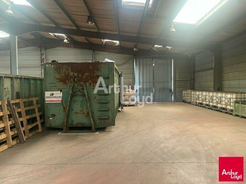 Local d'activités dans Romorantin Lanthenay à vendre - Photo intérieure – Image 2 sur 2